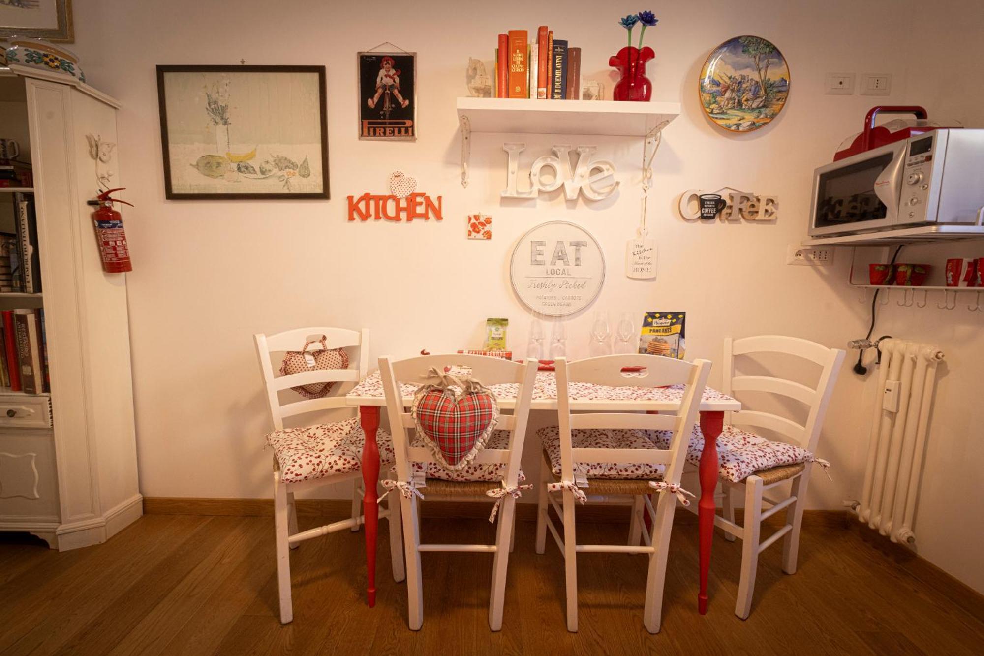 로마 La Casa Di Vittorio Boutique Ottaviano San Pietro 아파트 외부 사진